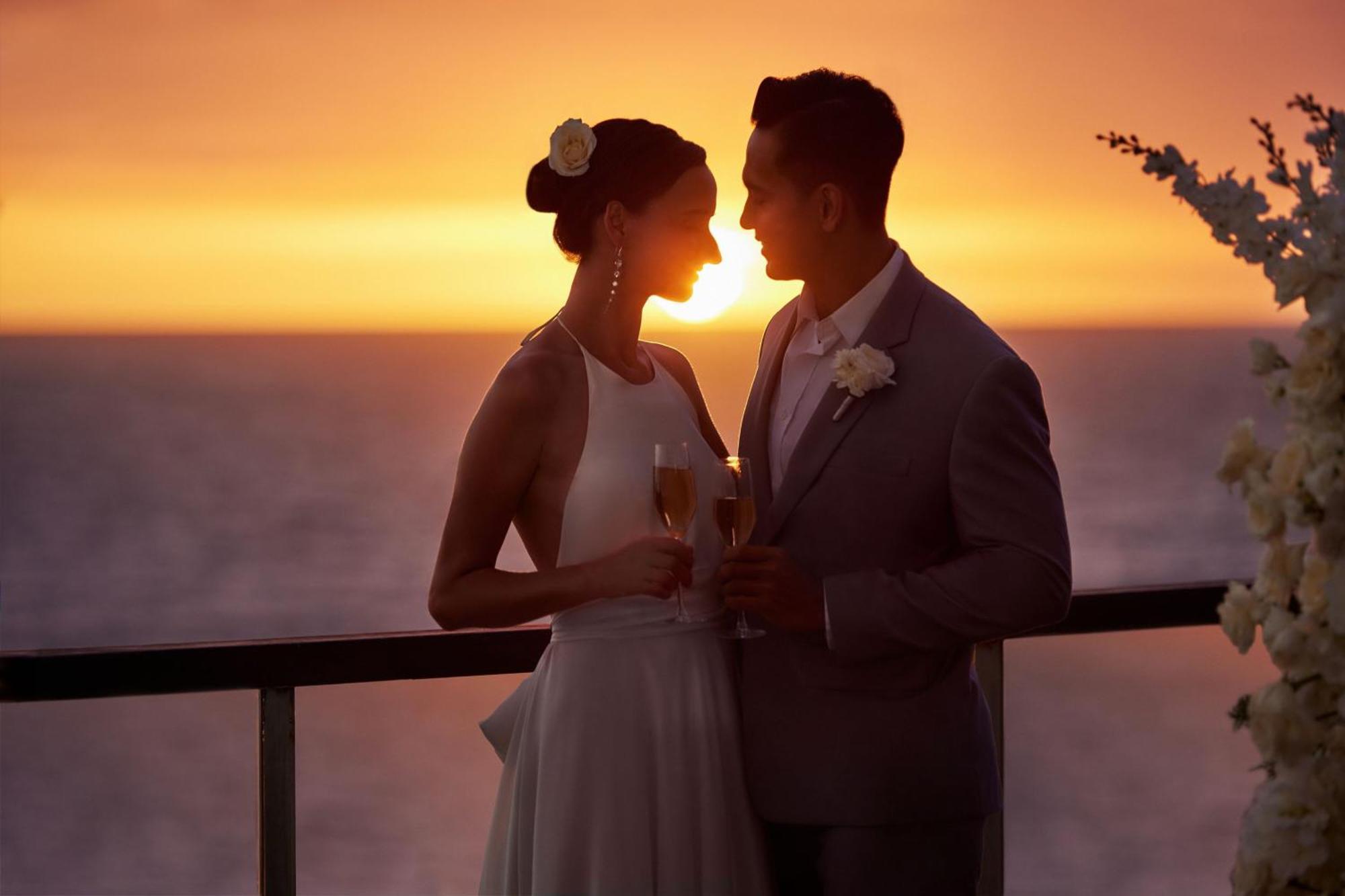 Sheraton Bali Kuta Resort Ngoại thất bức ảnh Wedding on board