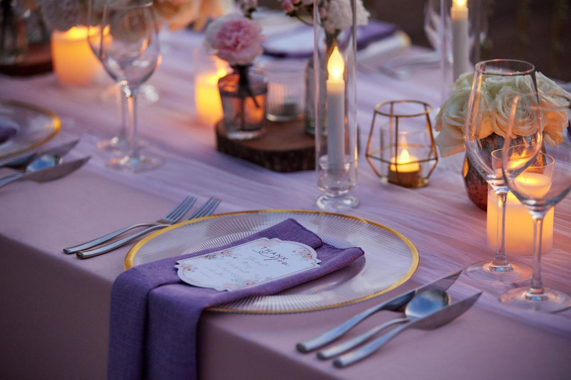 Sheraton Bali Kuta Resort Ngoại thất bức ảnh A place setting at a wedding